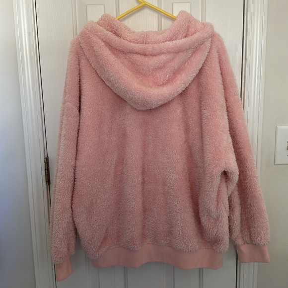 UGG Loyra Sherpa Hoodie in Light Pink Size Medium - Picture 3 of 6